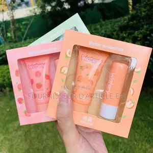 Coffret De 2 Crèmes Pour Les Mains Et Baumes À Lèvres