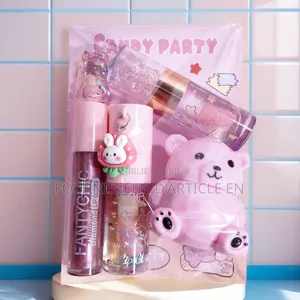 Coffret De Quatre Pièces Gloss À Lèvres