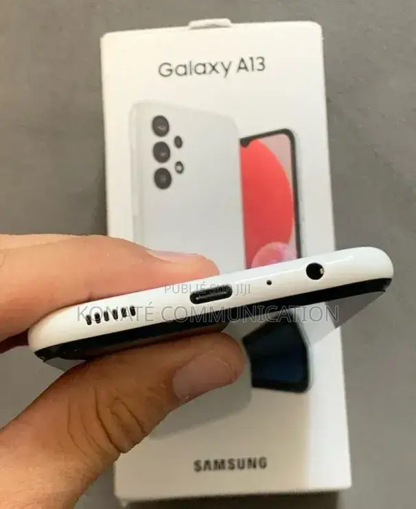 Nouveau Samsung Galaxy A17 128 GB Blanc