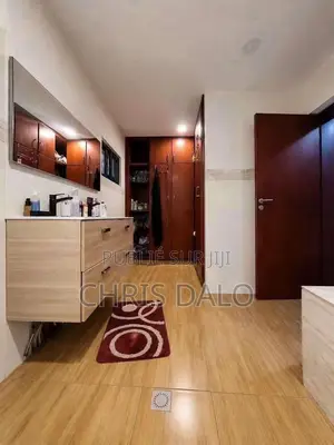 5chbre Duplex dans Roberson, Cocody à Louer