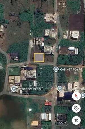 Vente De Terrain À Bingerville. Immeuble