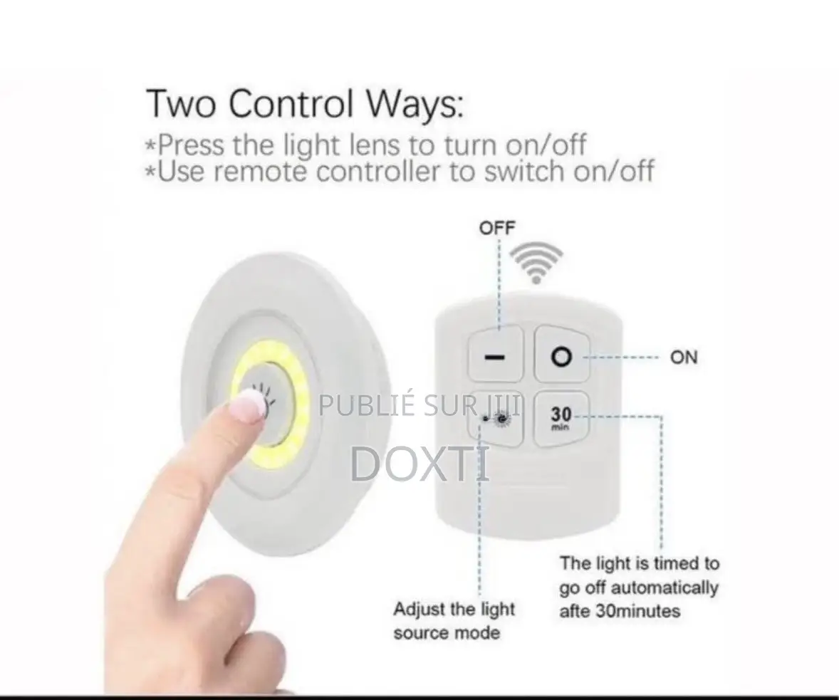 Trois Lots De Lampes LED Avec Télécommande