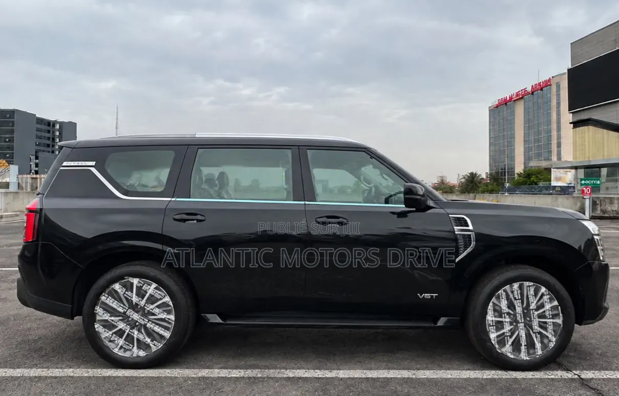 Nouveau Nissan Patrol 2025 Noir