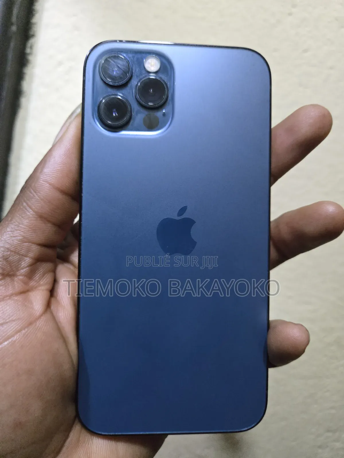 Pomme iPhone 12 Pro 128 GB Bleu
