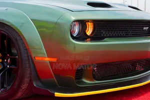 Nouveau Dodge Challenger R/T Scat Pack Widebody 2023 Vert