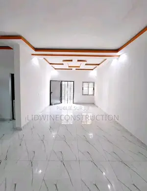 3chbre Duplex dans Cocody à Vendre
