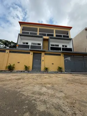 7chbre Duplex dans Bingerville à Vendre