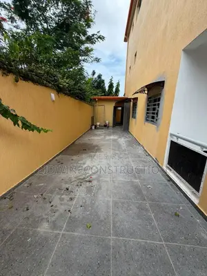 7chbre Duplex dans Bingerville à Vendre