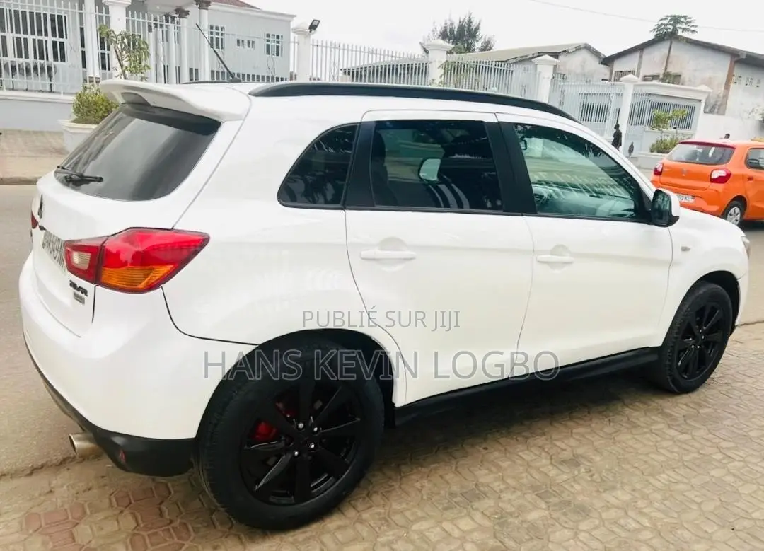 Mitsubishi RVR 2016 Blanc