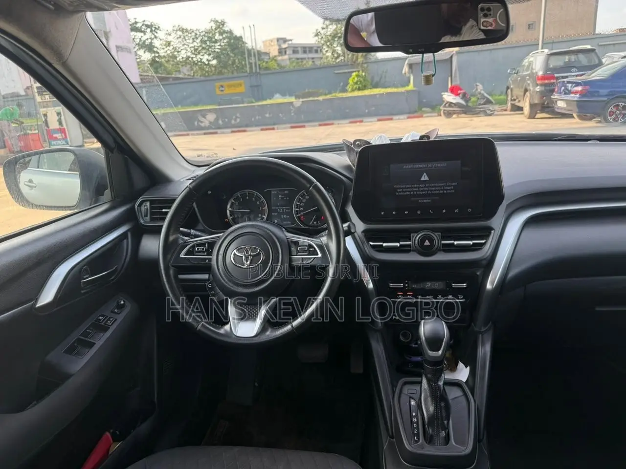 Toyota Urban Cruiser 2024 Gris