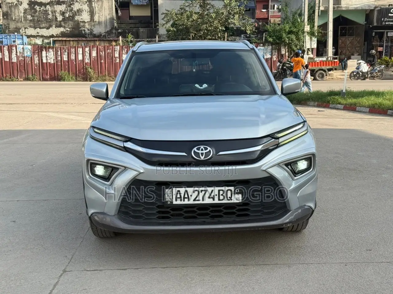 Toyota Urban Cruiser 2024 Gris