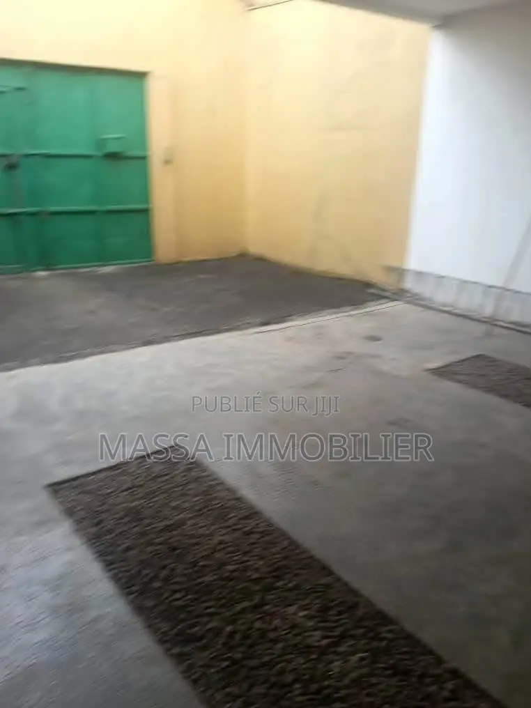 4chbre Villa dans Massa Immobilier, Deux Plateaux à Vendre