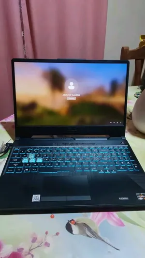 Nouveau HP 268 Pro G1 128GB Intel Core Ultra 7 HDD+SSD 6T