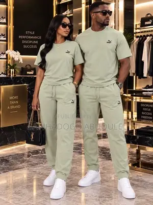 Vêtements De Couple