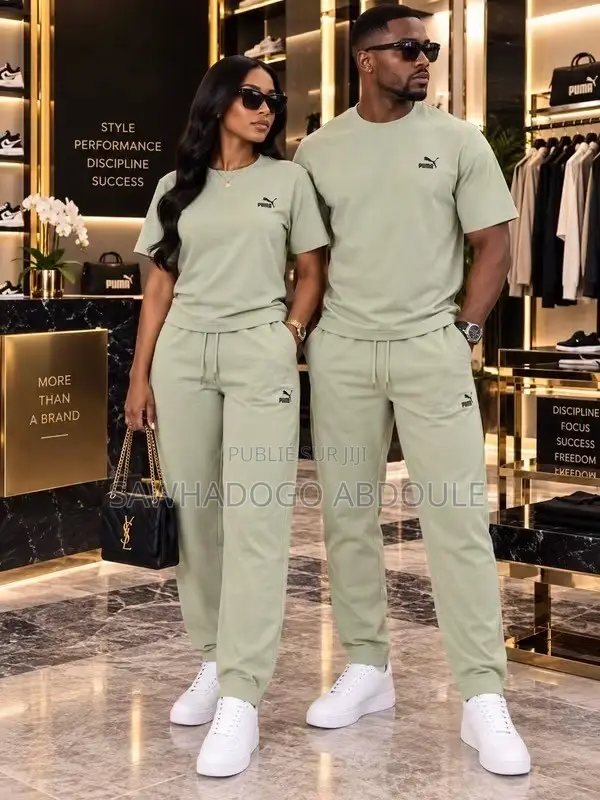 Vêtements De Couple