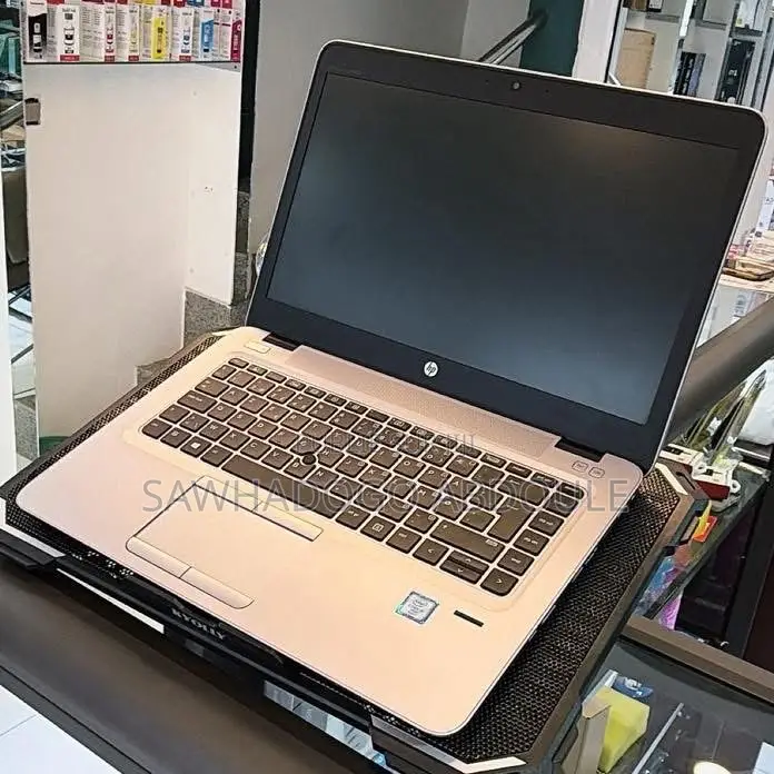 Nouveau HP EliteBook 840 G3 8GB Intel Core i7 HDD+SSD 256GB