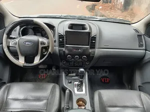 Ford Ranger Wildtrak 2014 Gris