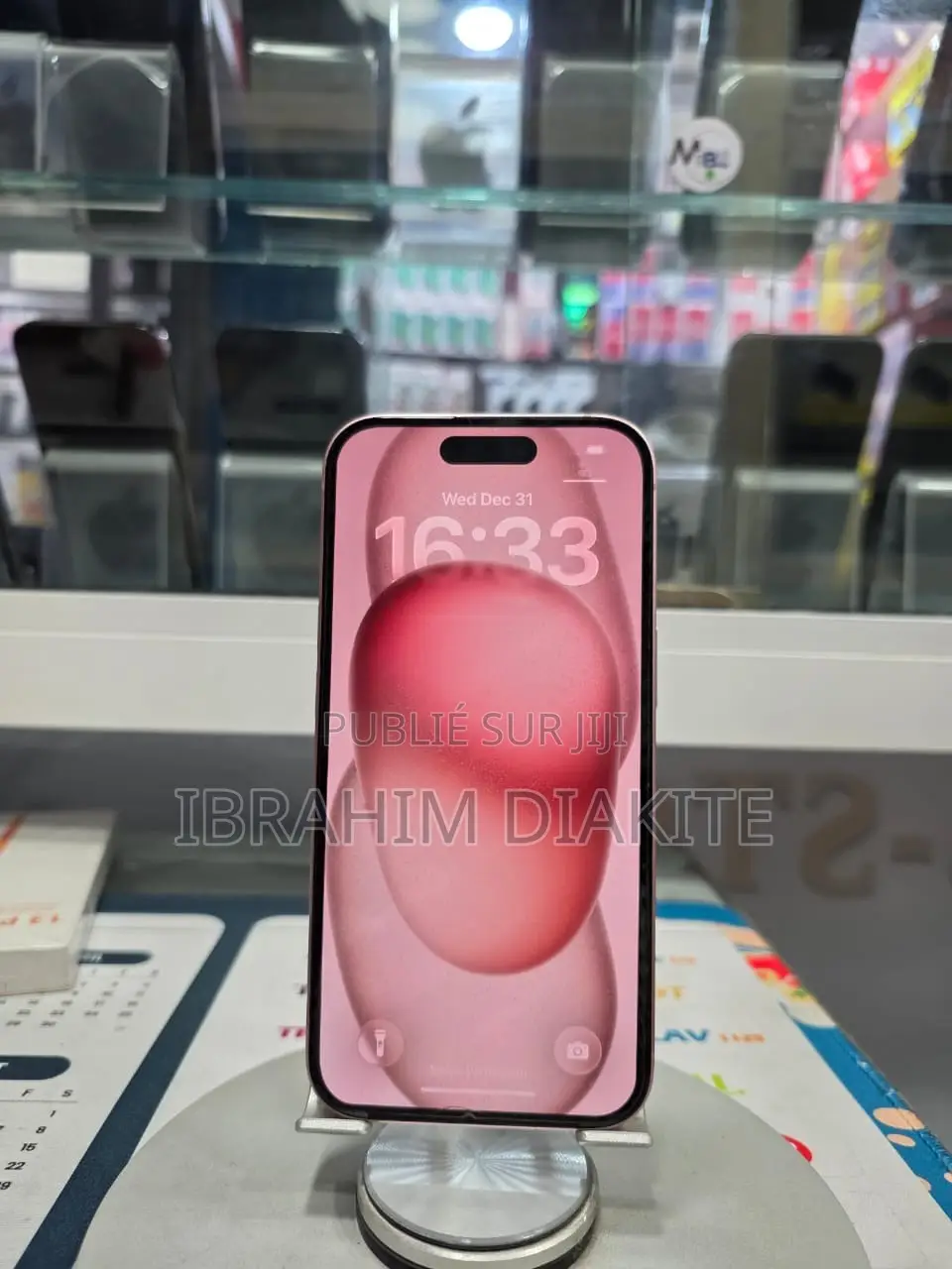 Pomme iPhone 15 128 GB Violet