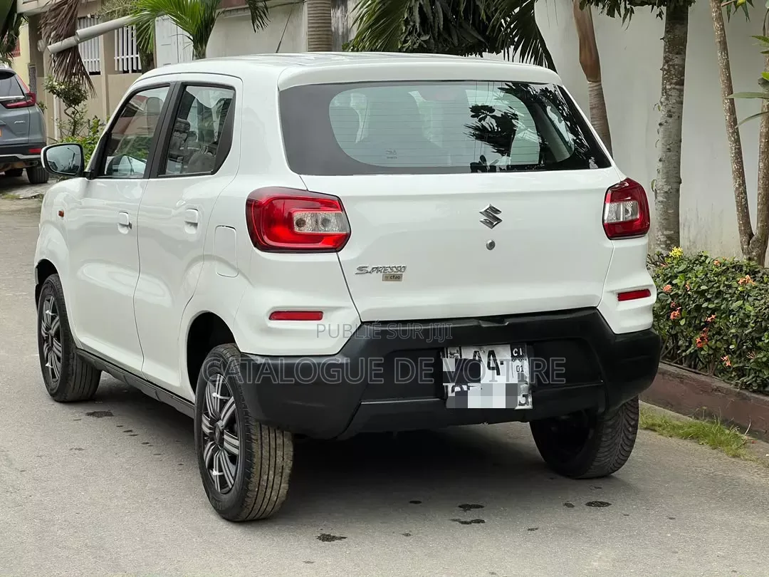 Suzuki S-Presso 2023 Blanc