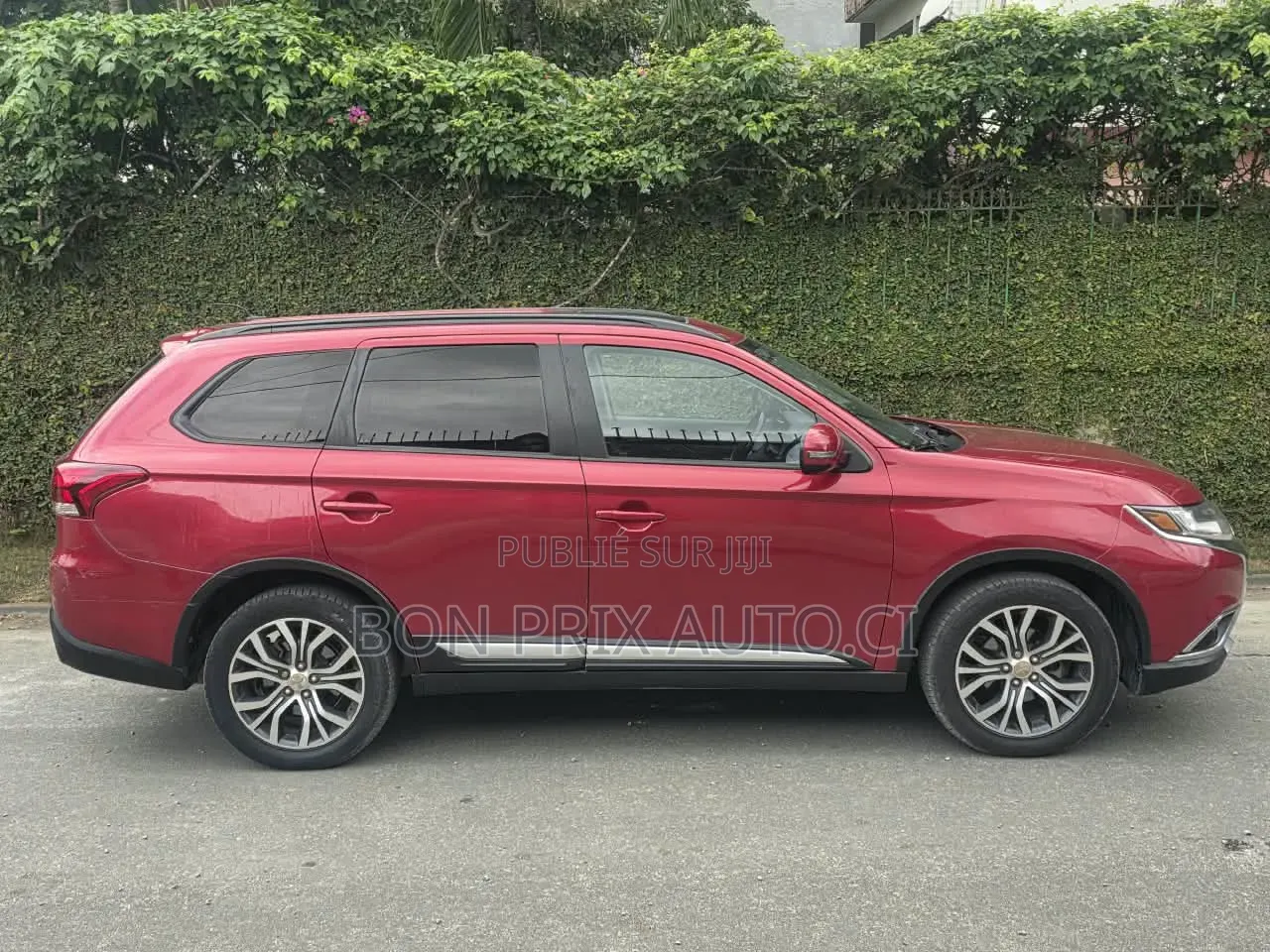 Mitsubishi Outlander 2.4 PHEV AWD 2017 Rouge