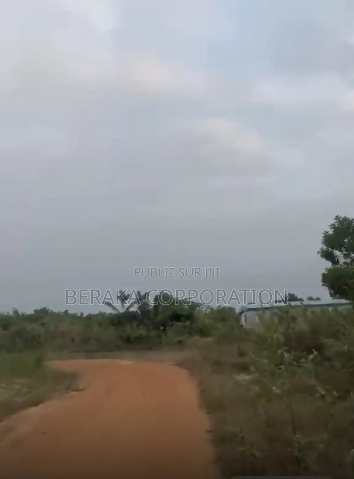 BINGERVILLE – AKOUAI-AGBAN  500 M2 |  ACD Individuel  17 M FCFA 