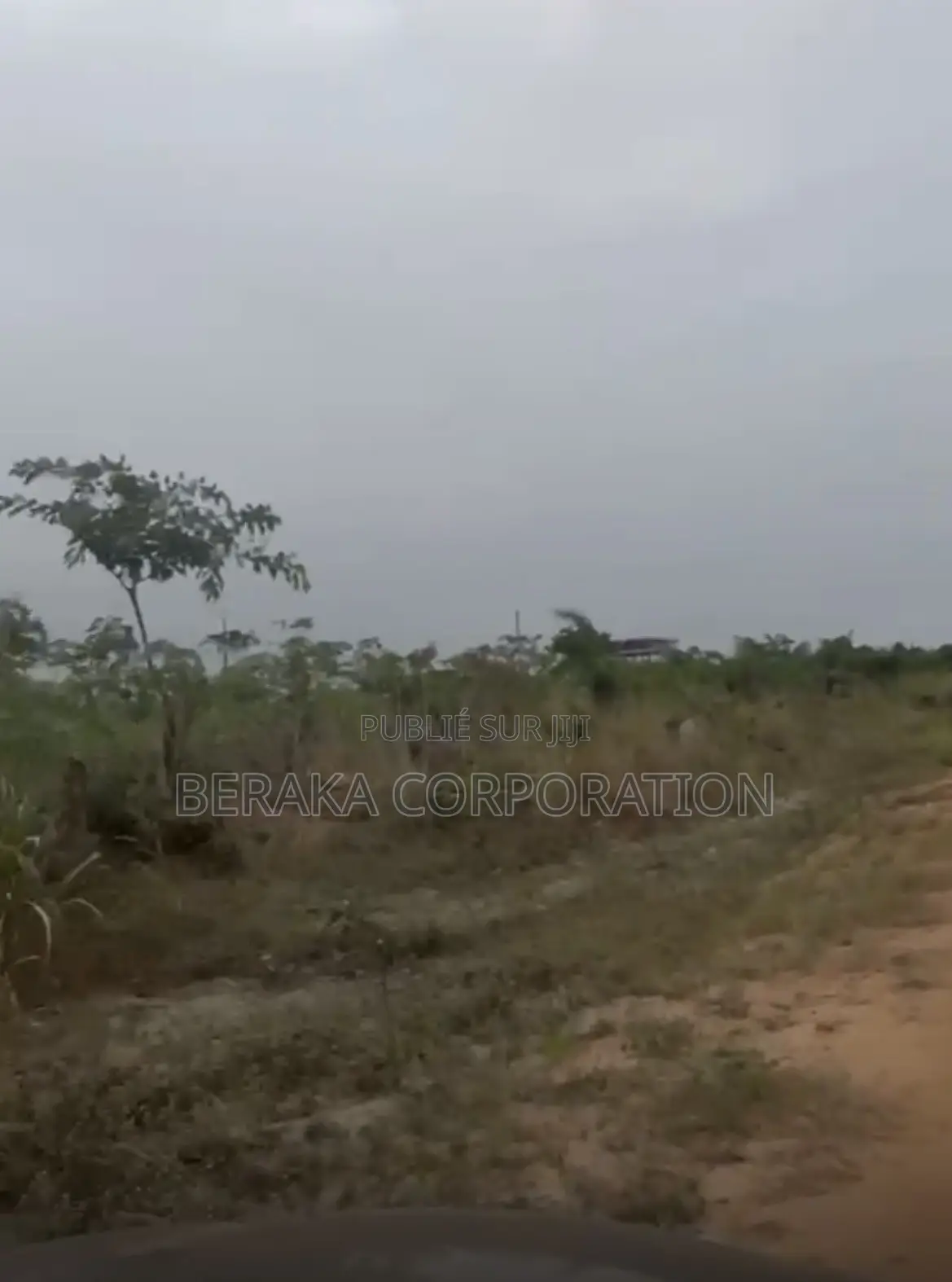 BINGERVILLE – AKOUAI-AGBAN  500 M2 |  ACD Individuel  17 M FCFA 