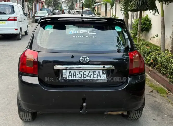 Toyota Corolla 2005 Noir