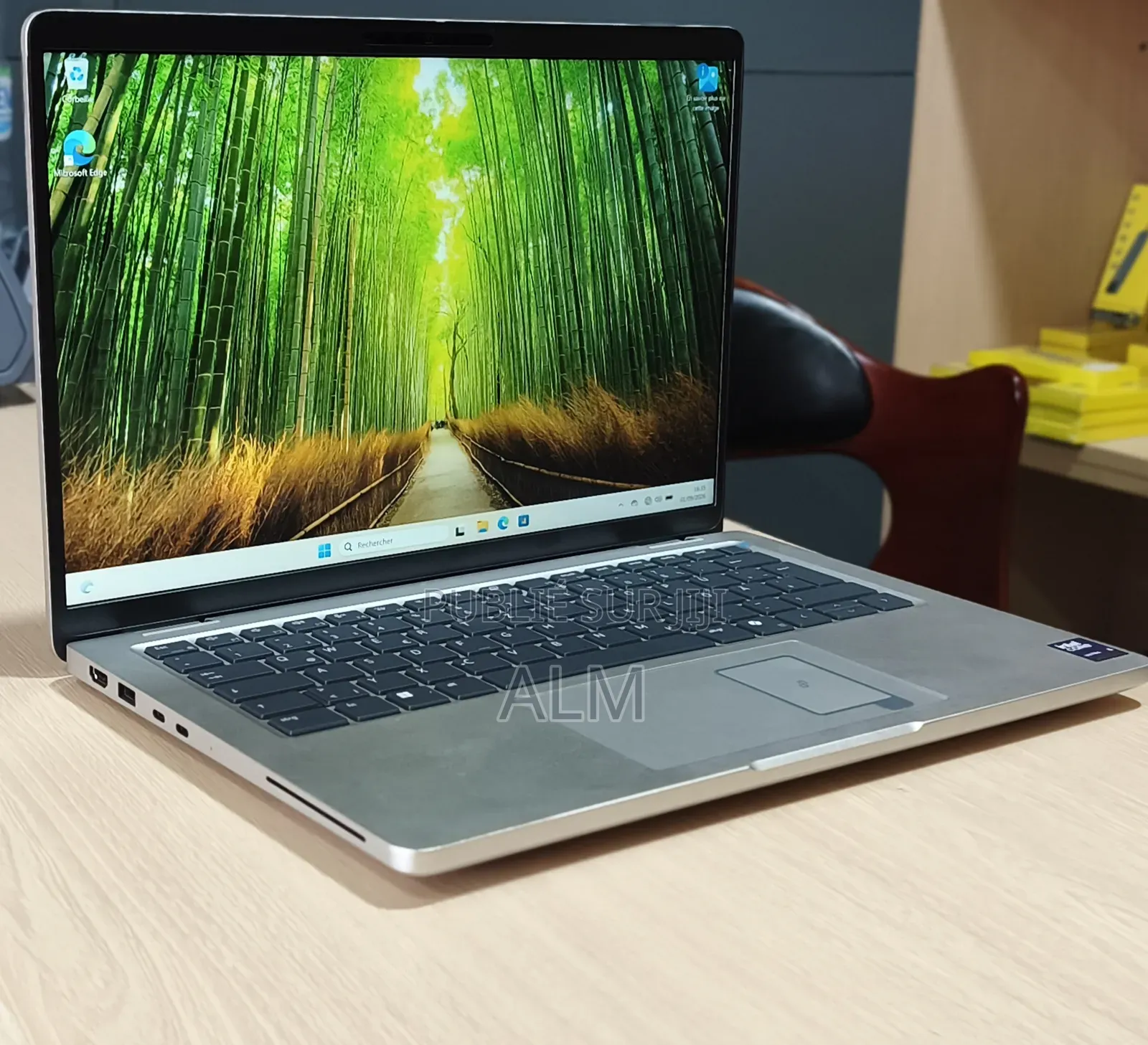 Nouveau Dell Pro 14 16GB Intel Core Ultra 5 SSD 512GB