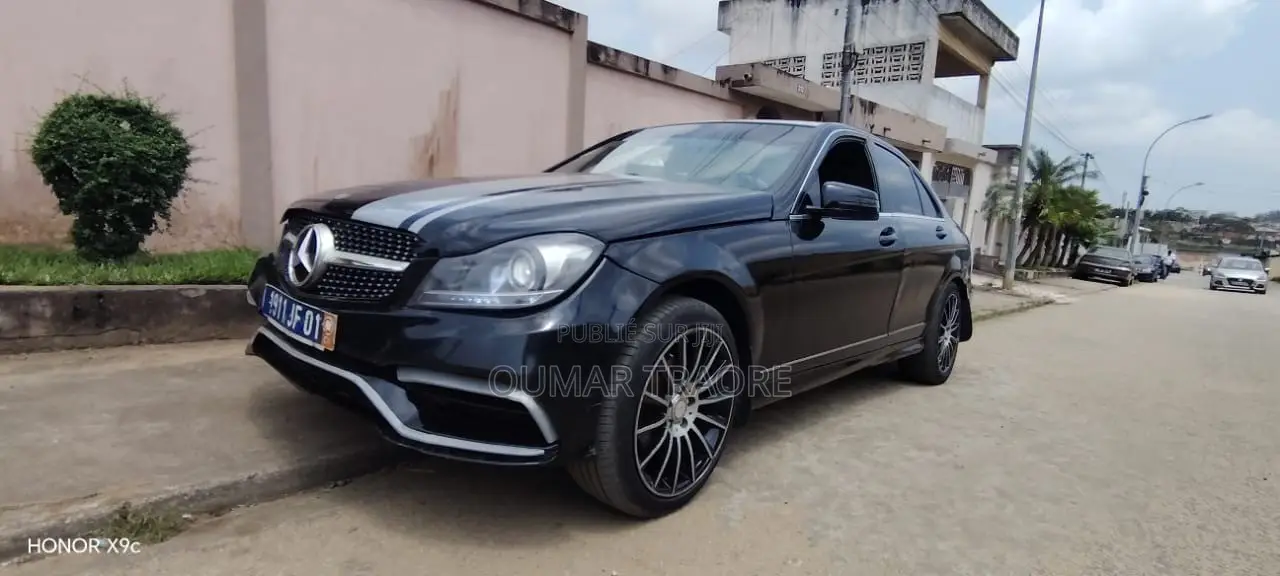 Mercedes-Benz C300 2010 Noir