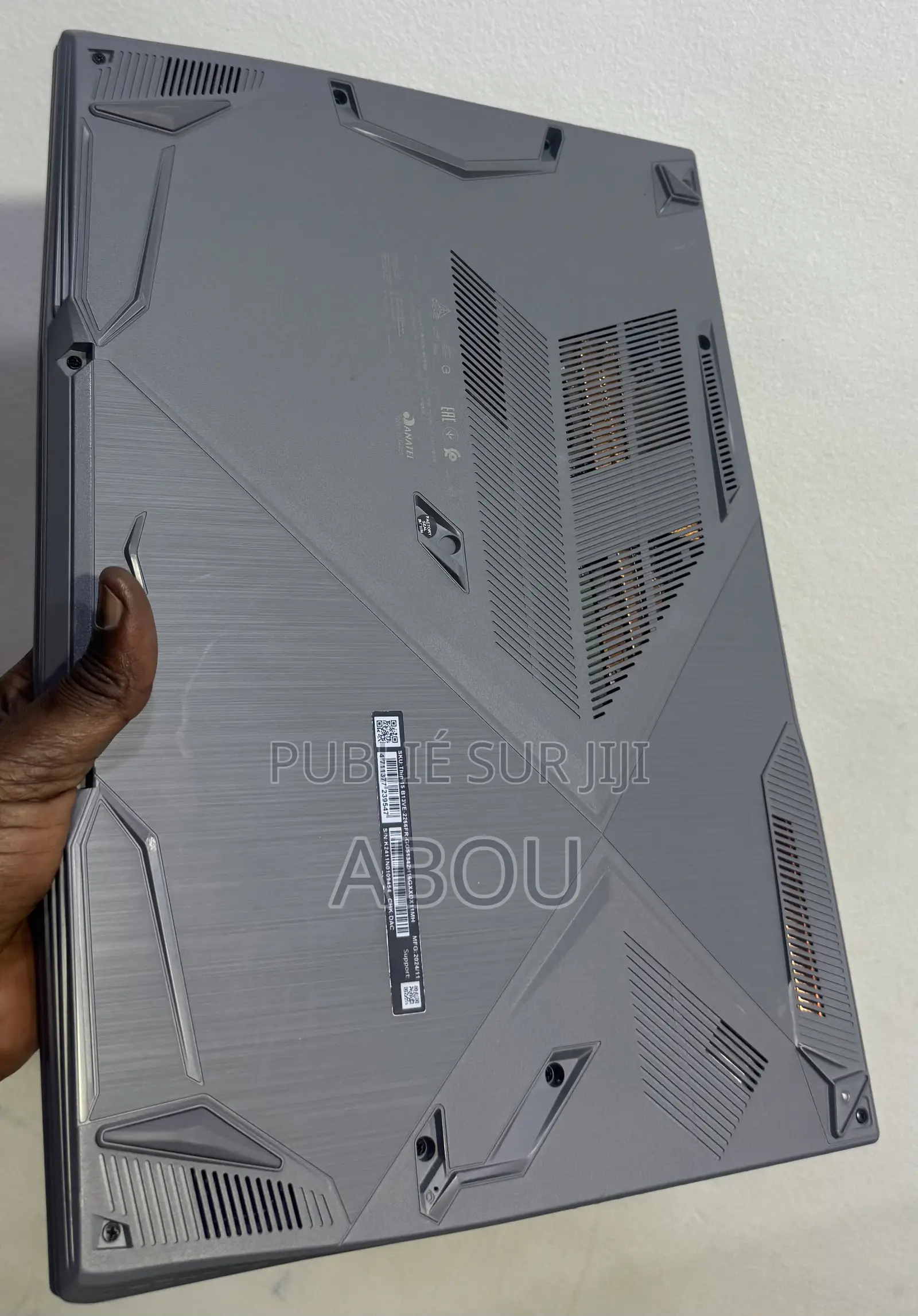 Ordinateur portable MSI GF65 Thin 10UE 16GB Intel Core i5 SSD 512GB