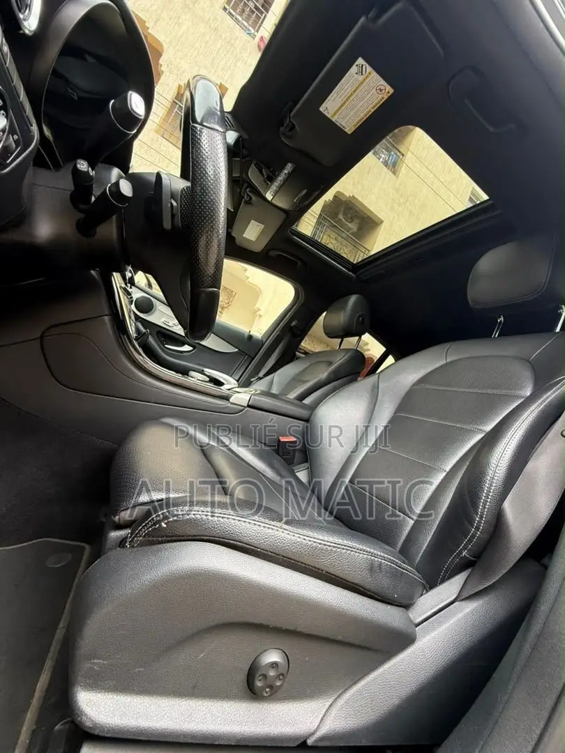 Mercedes-Benz GLC-Class 2018 Bleu
