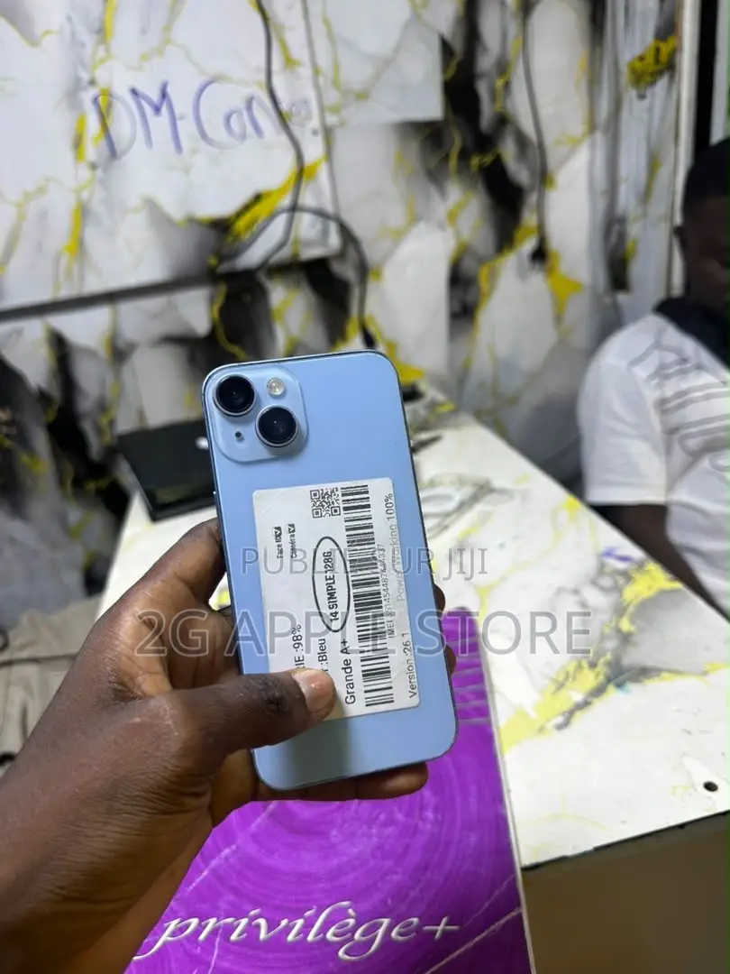 Nouveau Pomme iPhone 14 128 GB Bleu