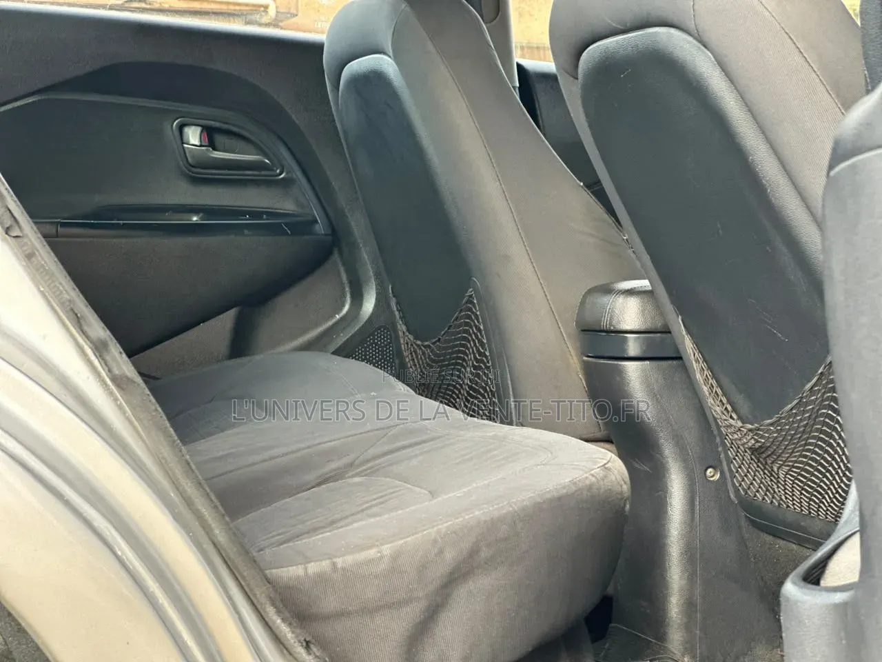 Kia Rio EX 4dr Hatchback (1.6L 4cyl 6A) 2014 Gris