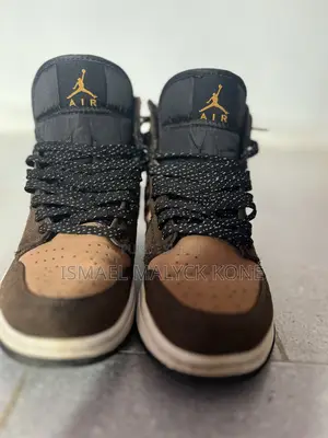 Air Jordan 1