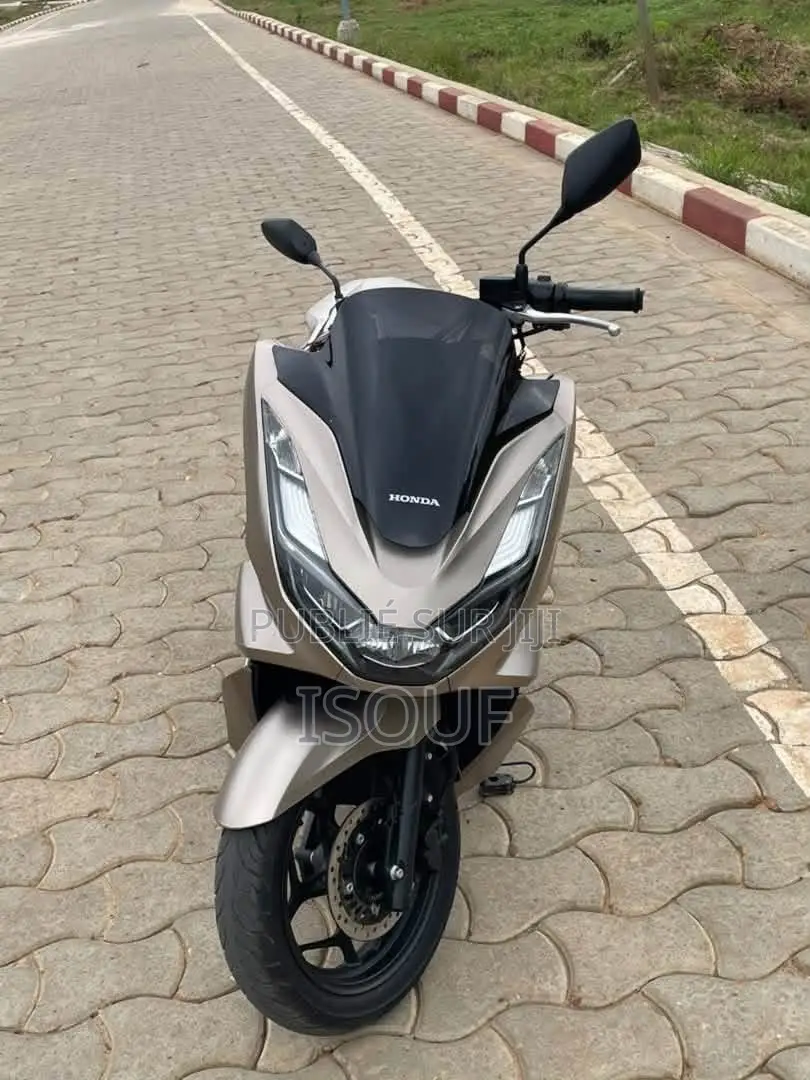 Nouveau Yamaha Crux 2025 Autre