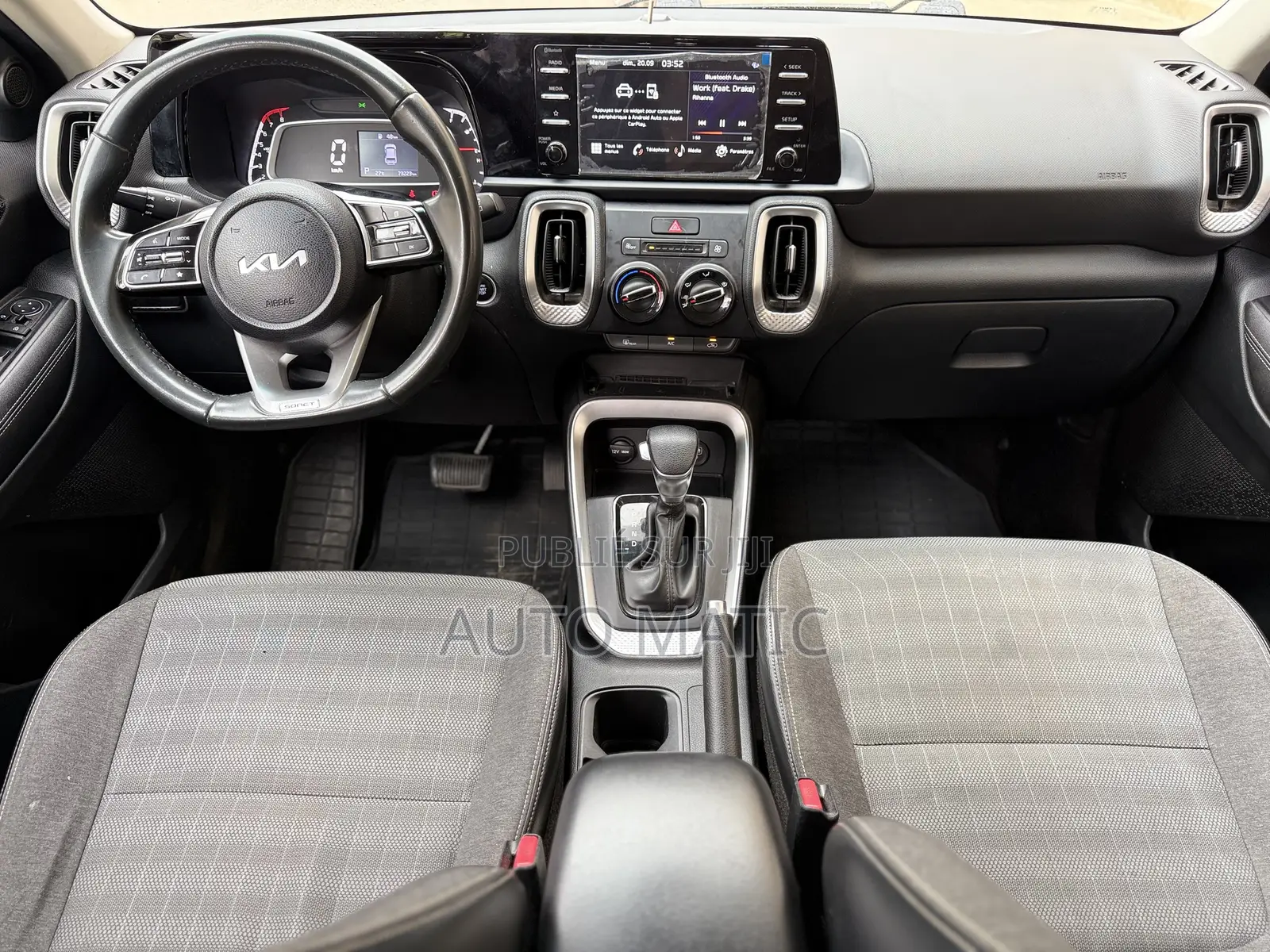 Kia Stonic 2024 Gris