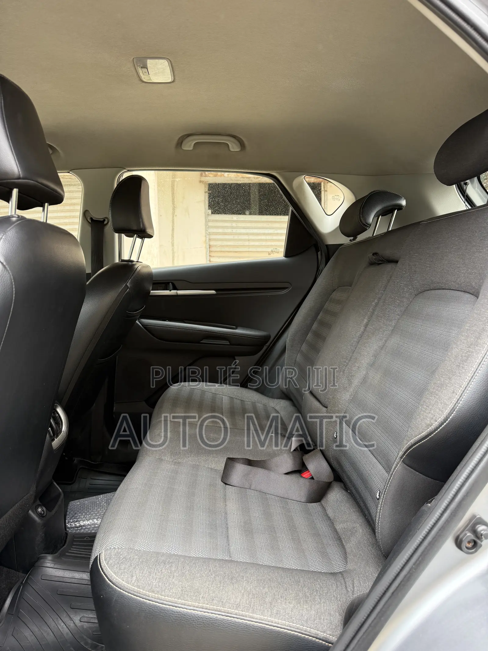 Kia Stonic 2024 Gris