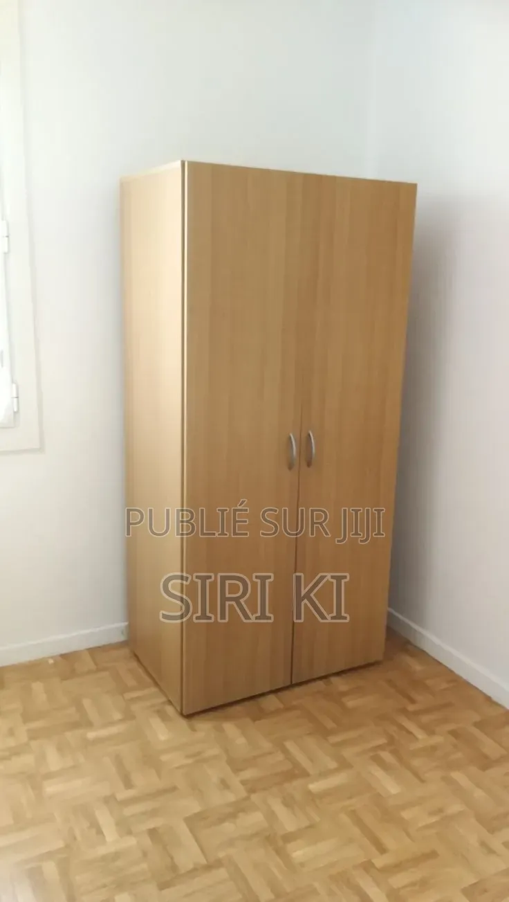 Armoire Classique
