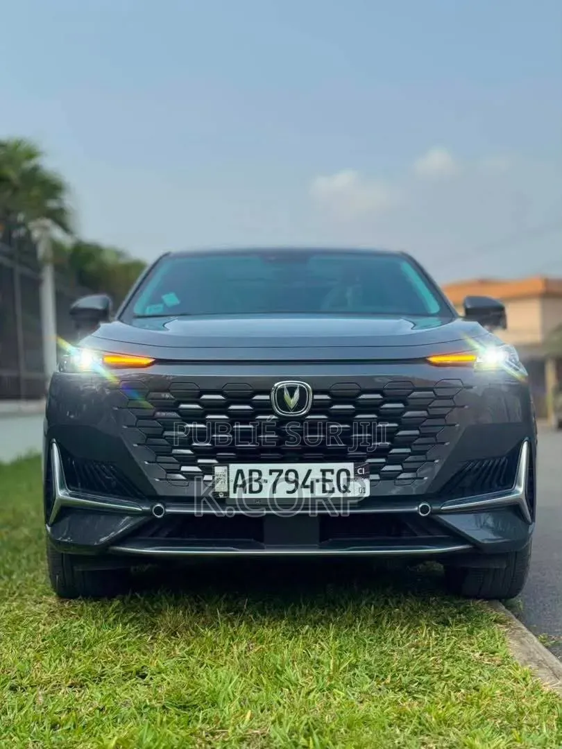 Nouveau Changan UNI-K 2023 Gris