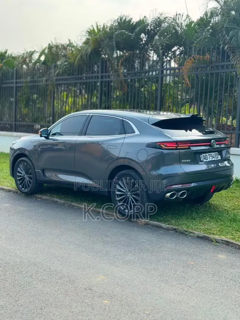 Nouveau Changan UNI-K 2023 Gris