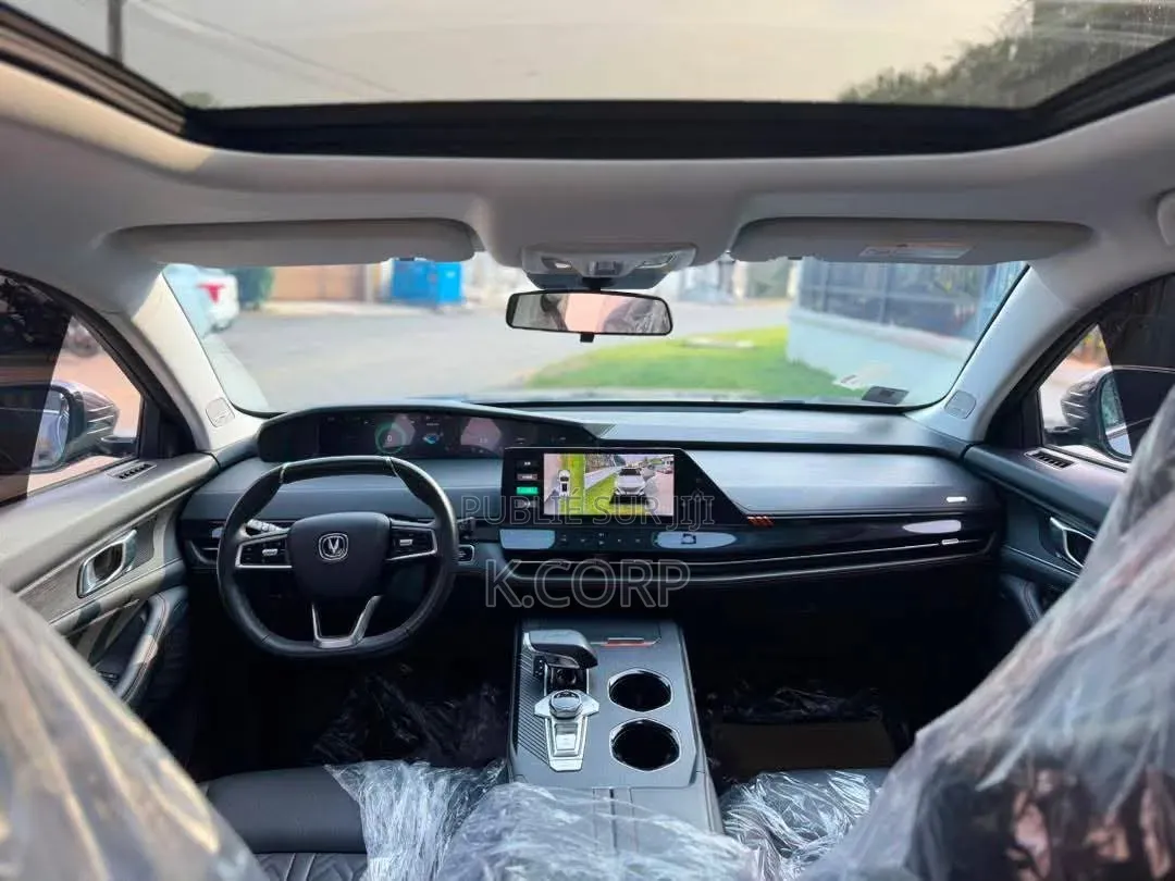 Nouveau Changan UNI-K 2023 Gris