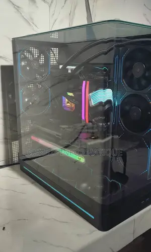 Nouveau Ordinateur de bureau Asus ET2013IUTI 32GB Intel Core i9 SSD 1T