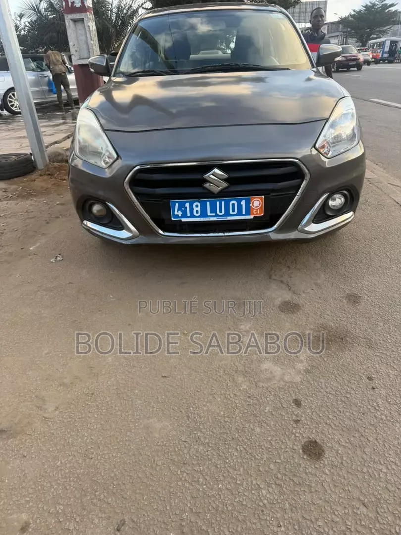 Suzuki Dzire 2024 Gris