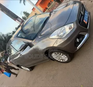 Suzuki Dzire 2024 Gris