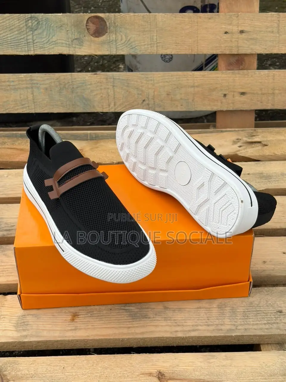 Vans De Qualité