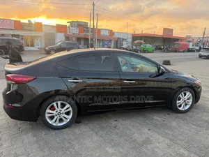 Hyundai Elantra SE 2018 Noir
