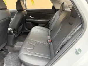 Hyundai Elantra 2026 Blanc