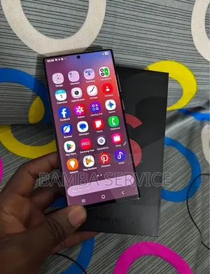 Nouveau Samsung Galaxy S22 Ultra 5G 512 GB Autre