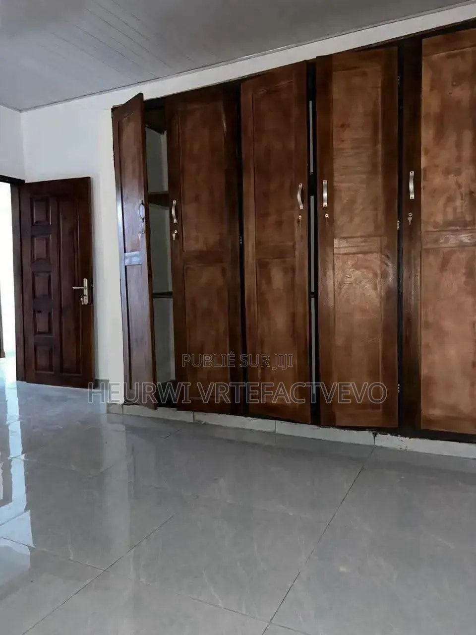 3chbre Villa dans Bonoua, Bocanda à Vendre