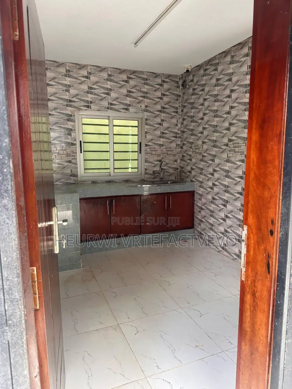 3chbre Villa dans Val D'Oise, Cocody à Vendre